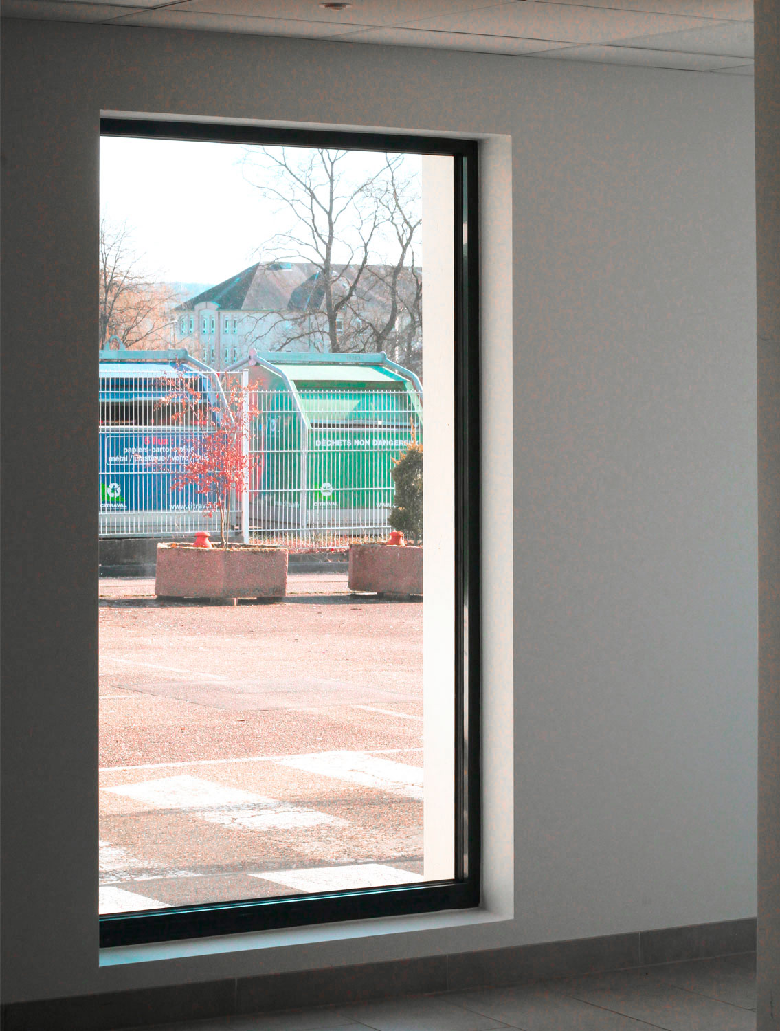 photo-détail-couloir-vestiaire-ondal-sarreguemines-atelier-lullin-architectes-strasbourg